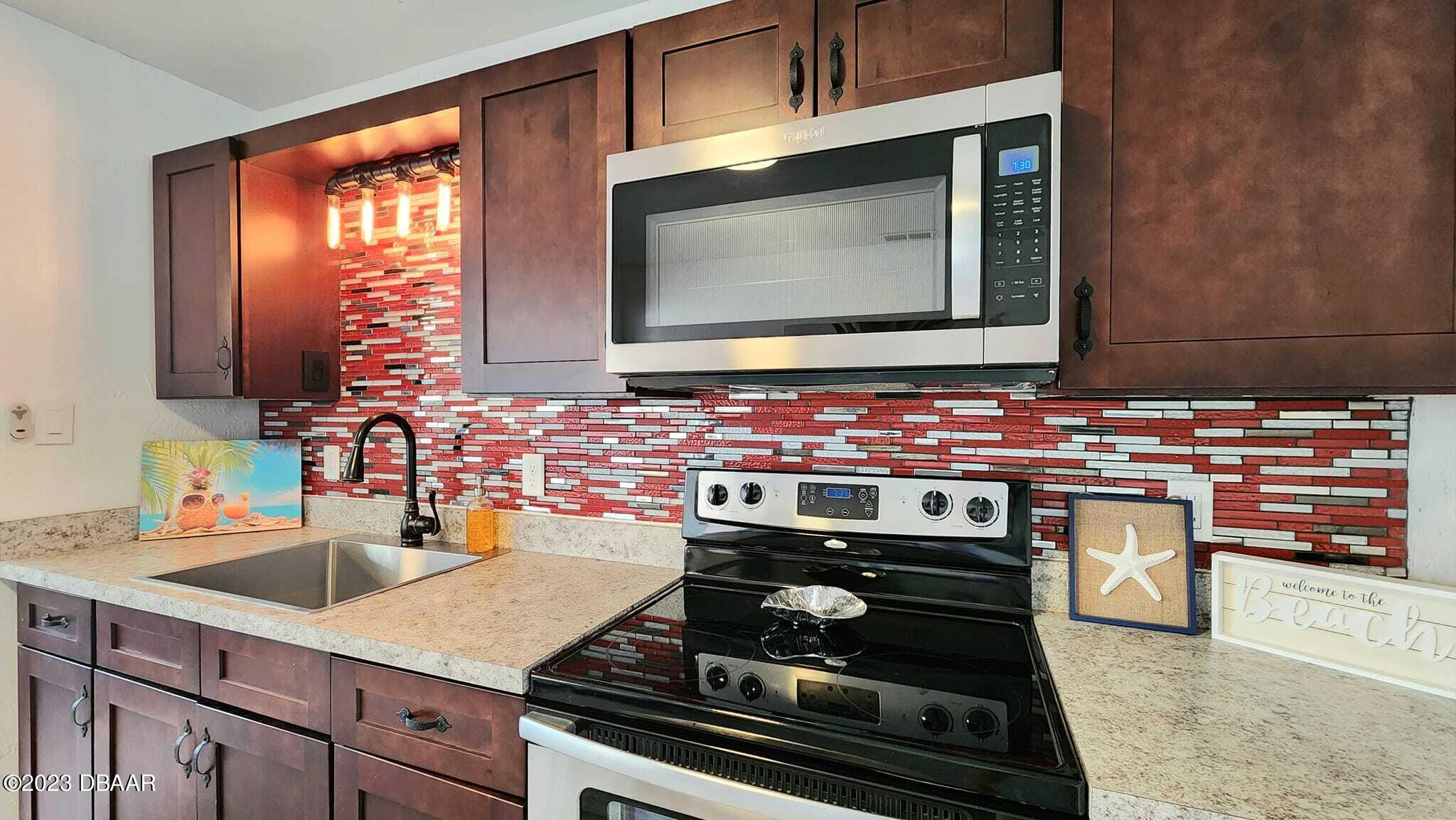 29 Palmetto Drive Ormond Beach, FL 32176 - Photo 10 of 30 Retro Lighting