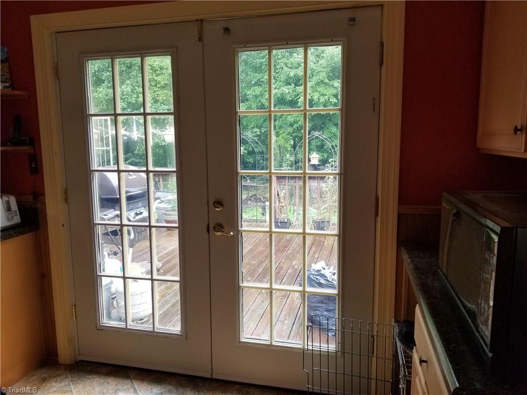 180 Pine Ridge Trail Pinnacle, NC 27043 - Photo 13 of 23 Gallery Image 13