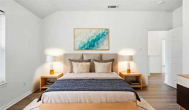 $290,900 | 408 Channel View Court, DeSoto, TX 75115