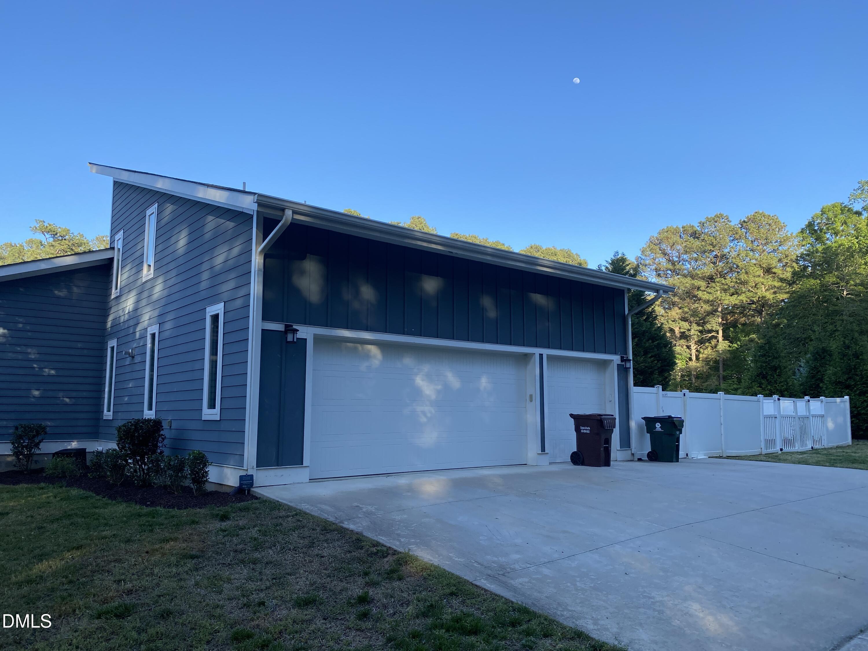 5402 Russell Road Durham, NC 27712 - Photo 2 of 33