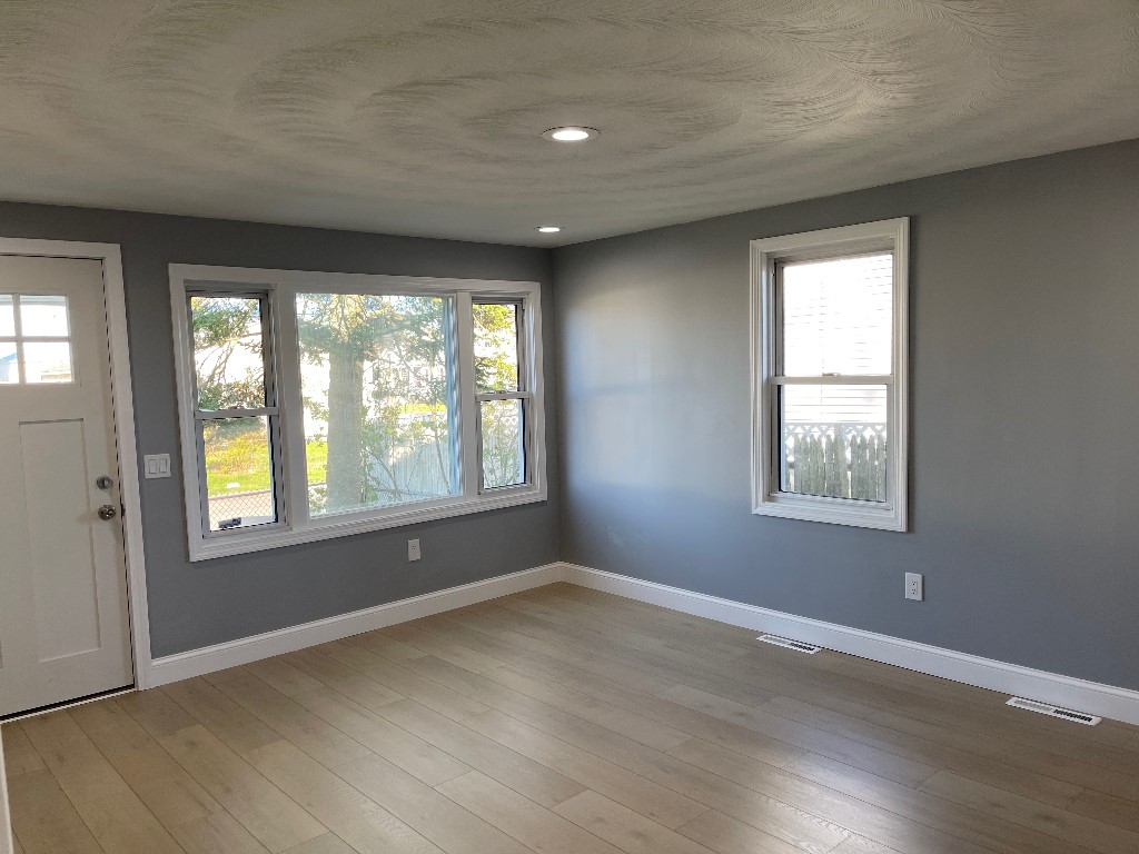 17 Day Street Pawtucket, RI 02860 - Photo 11 of 25