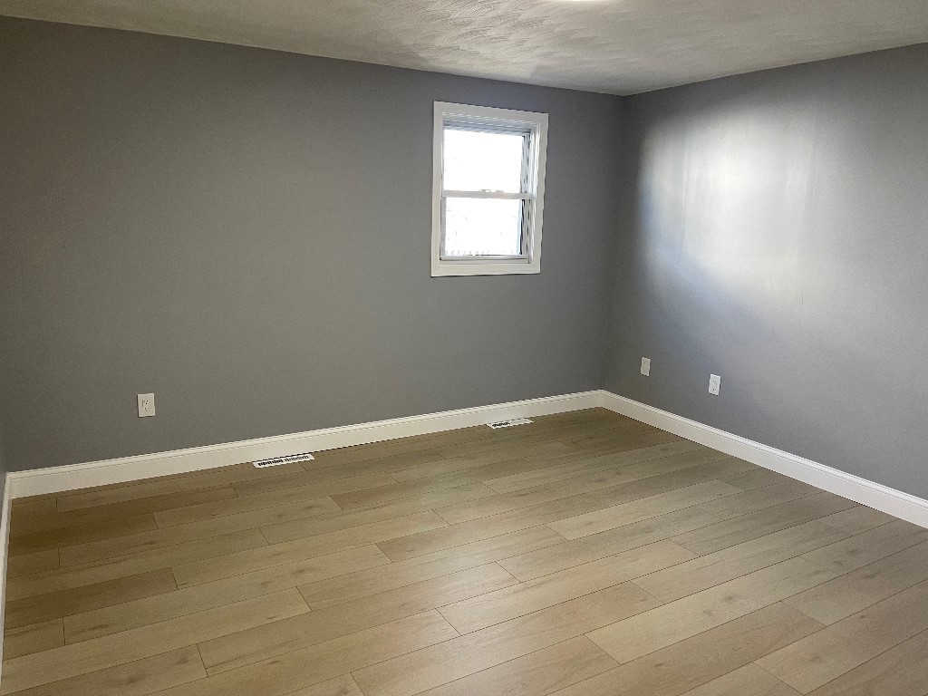 17 Day Street Pawtucket, RI 02860 - Photo 16 of 25