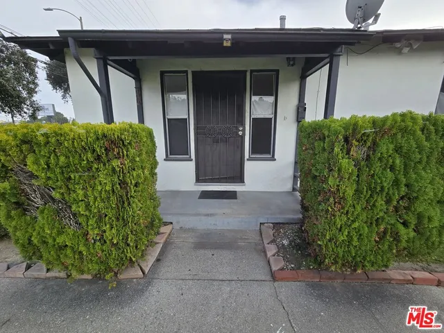 $2,450 | 3340 West Imperial Highway, Inglewood, CA 90303