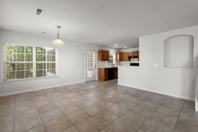 $252,000 | 215 Jackson Street, Goose Creek, SC 29445