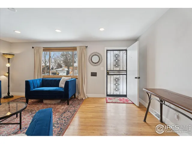 $599,900 | 920 West 1st Avenue, Broomfield, CO 80020