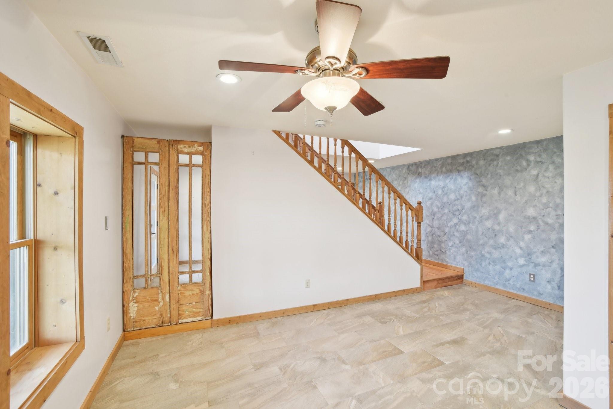 1426 Setzercove Road Maggie Valley, NC 28751 - Photo 25 of 48 a view of an entryway