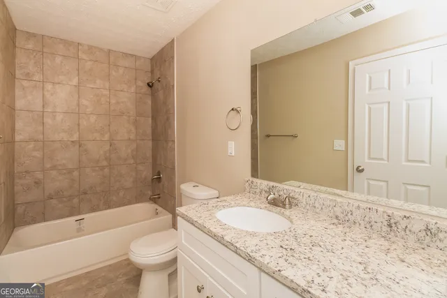 $1,840 | 4766 Highpoint Way, Atlanta, GA 30349