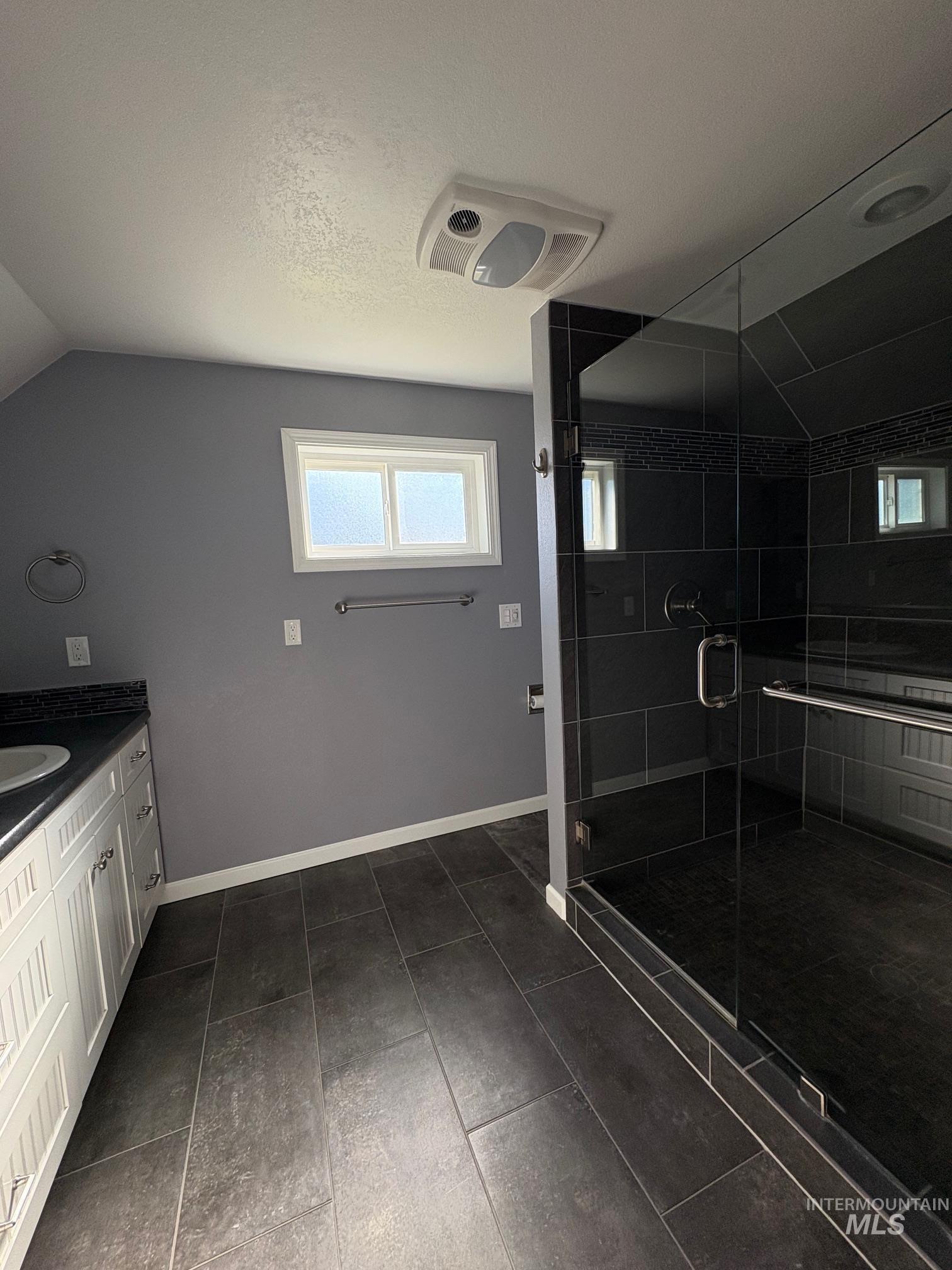 1302 4th Street Clarkston, WA 99403 - Photo 17 of 27