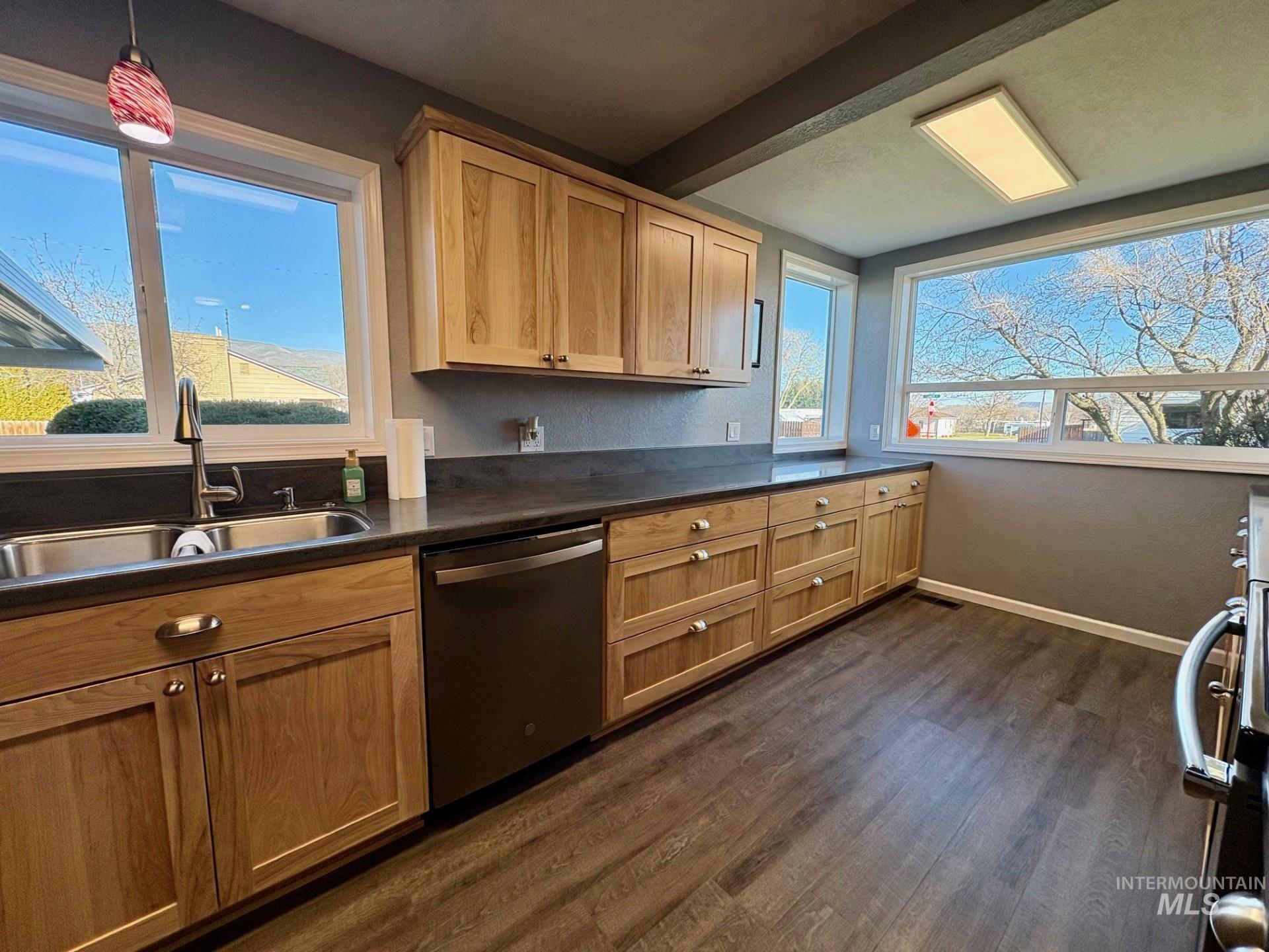 1302 4th Street Clarkston, WA 99403 - Photo 5 of 27