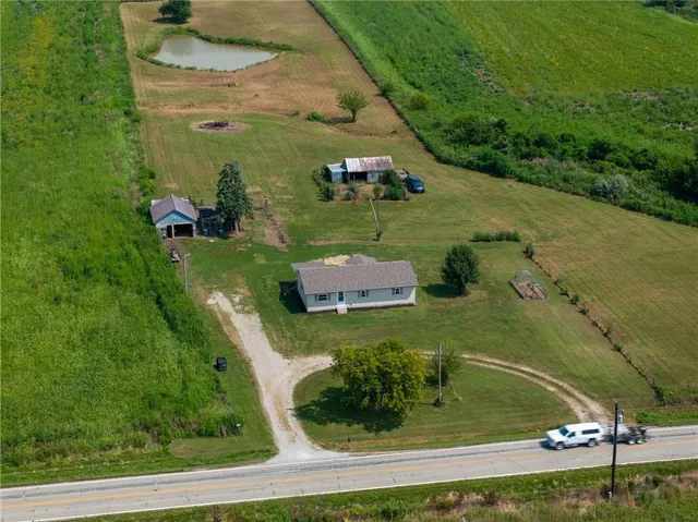 $235,000 | 10147 West 18th Highway, Clinton, MO 64735