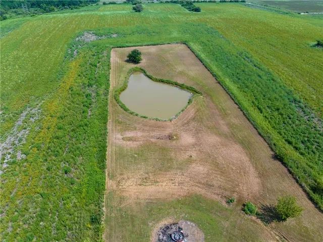 $235,000 | 10147 West 18th Highway, Clinton, MO 64735