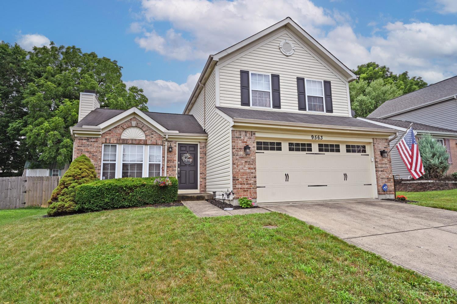 9563 Deer Track Road West Chester, OH 45069 - Photo 1 of 40