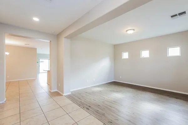 $2,700 | 5820 West Euclid Avenue, Laveen, AZ 85339