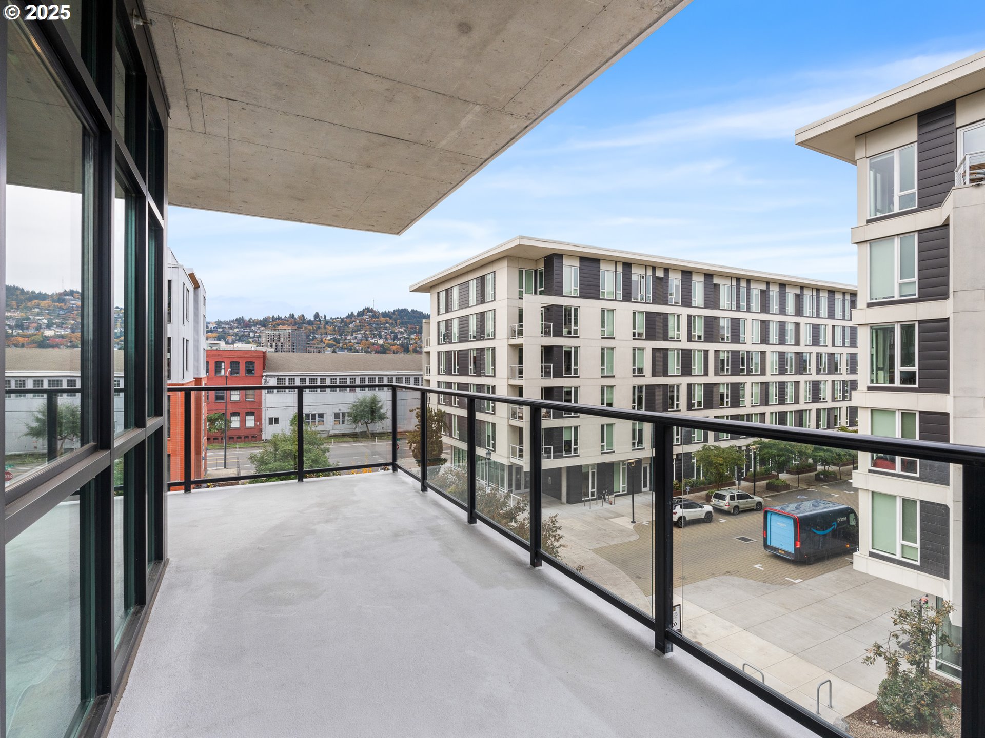 1830 Northwest Riverscape Street, Unit 406 Portland, OR 97209 - Photo 18 of 31 Gallery Image 18