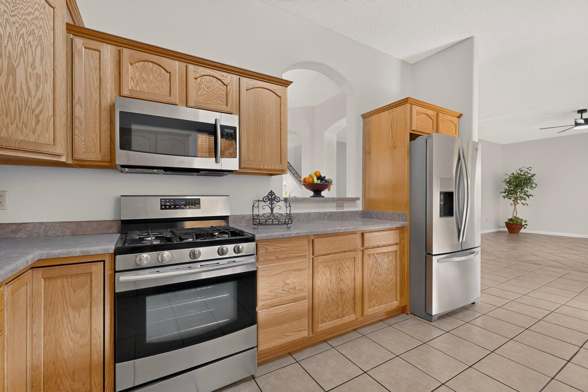 401 Minturn Loop Rio Rancho, NM 87124 - Photo 20 of 50 Gallery Image 20