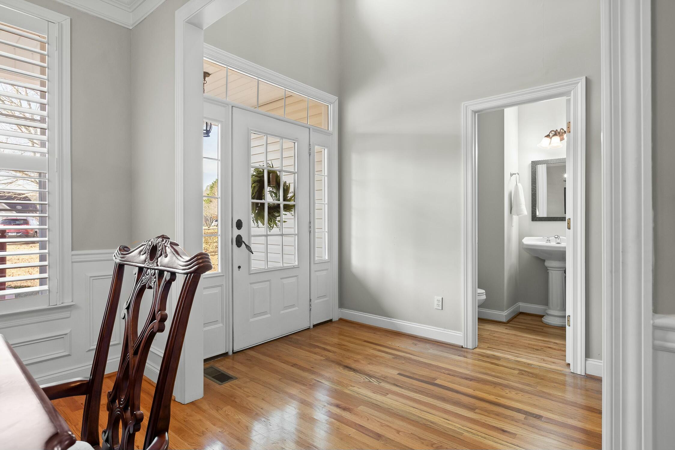 91 Rocky River Road Ringgold, GA 30736 - Photo 6 of 41 Front Entryway