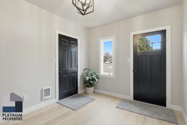 $440,000 | 1421 Newport, Casper, WY 82609