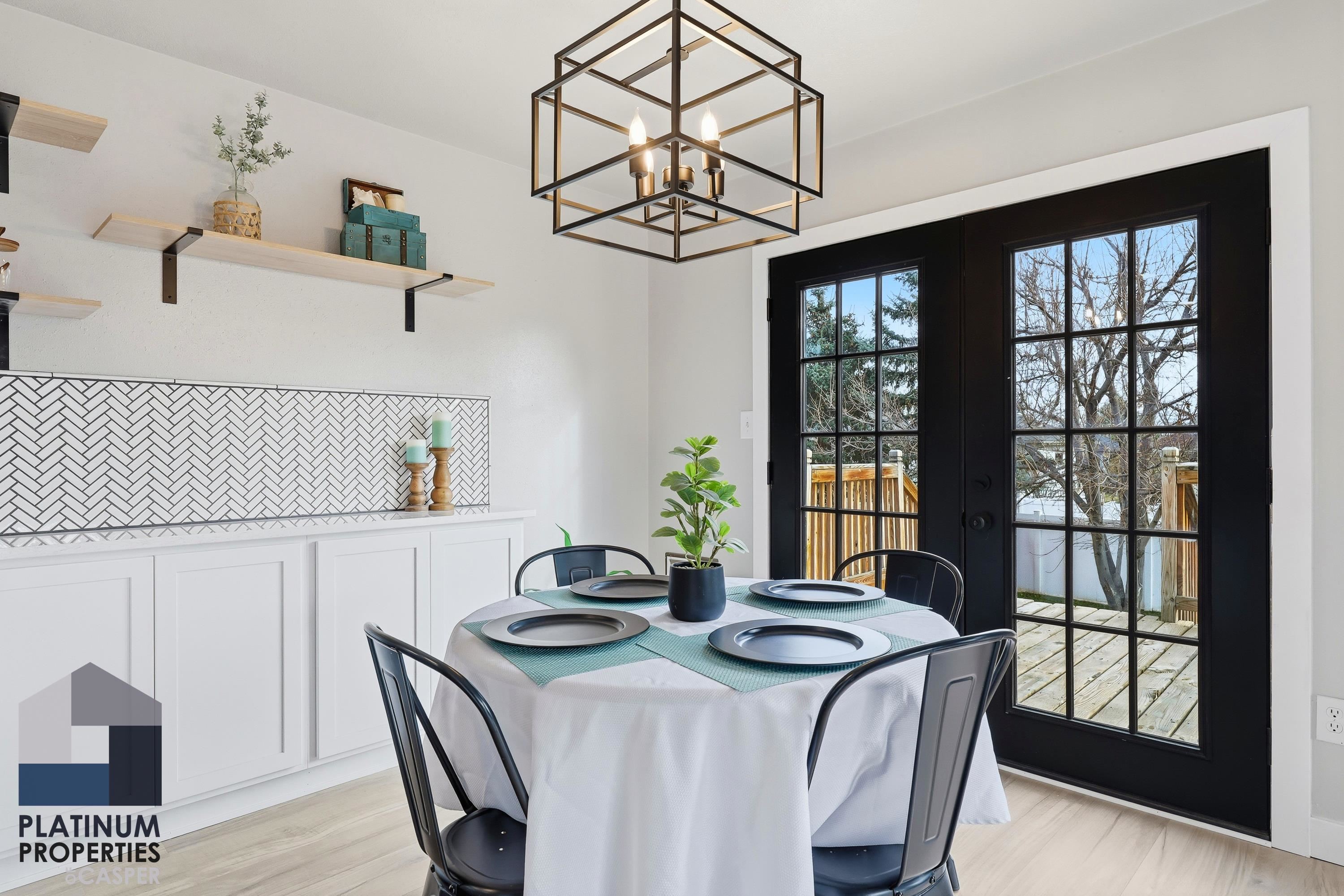 1421 Newport Casper, WY 82609 - Photo 7 of 24