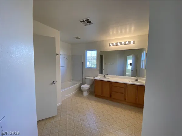 $2,050 | 267 Calvino Avenue, Las Vegas, NV 89183