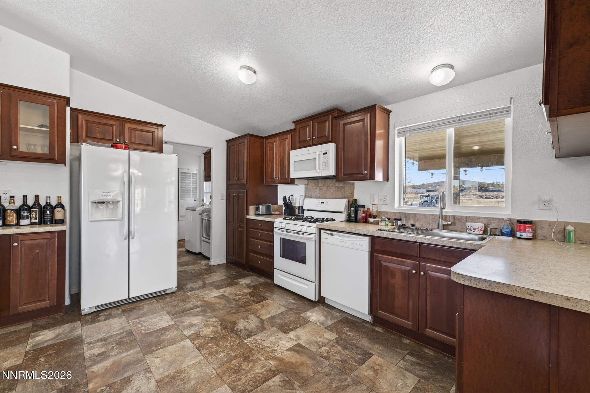 6980 Pontiac Drive Reno, NV 89506 - Photo 15 of 48 14-web-or-mls-6980 Pontiac Dr-14