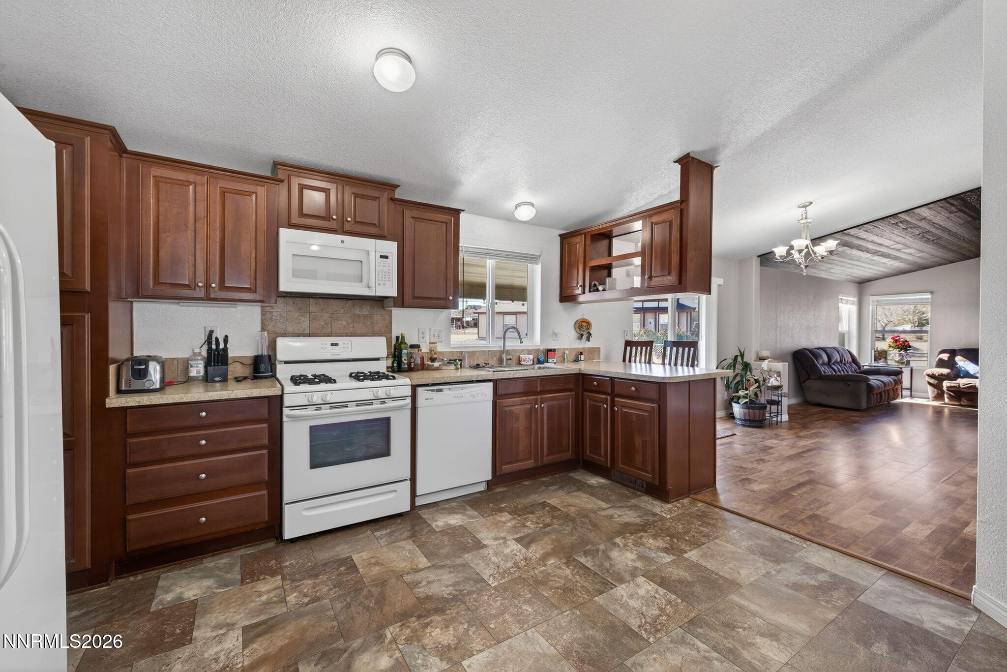 6980 Pontiac Drive Reno, NV 89506 - Photo 16 of 48 15-web-or-mls-6980 Pontiac Dr-16