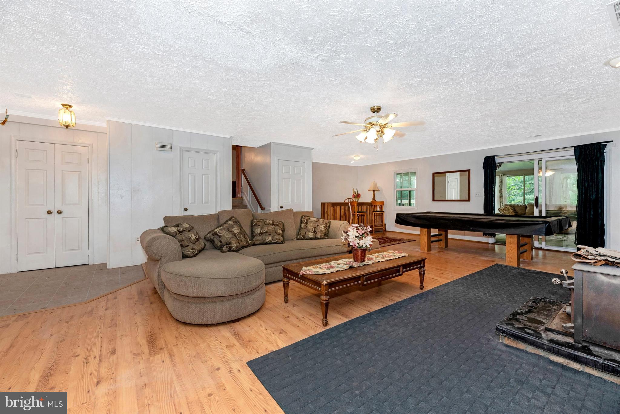 14106 Harrisville Road Mount Airy, MD 21771 - Photo 6 of 55 Great Room