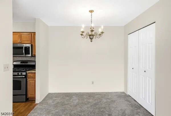 $275,000 | 114 Henley Drive, Unit 114, Somerset, NJ 08873