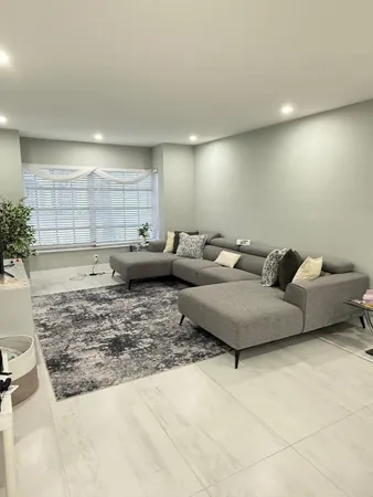 $2,000 | 2191 Northeast 68th Street, Unit 403, Fort Lauderdale, FL 33308