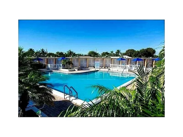 $2,000 | 2191 Northeast 68th Street, Unit 403, Fort Lauderdale, FL 33308