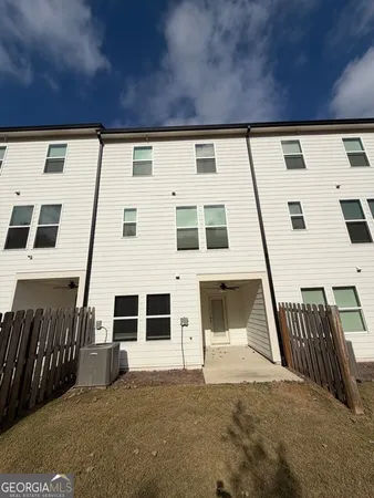 $2,450 | 822 Werner Brook Way Southwest, Atlanta, GA 30354