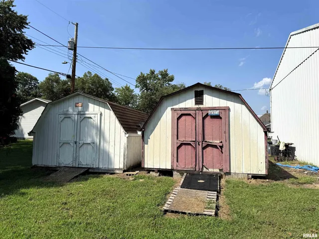 $14,900 | 806 South Lincoln Street, Havana, IL 62644