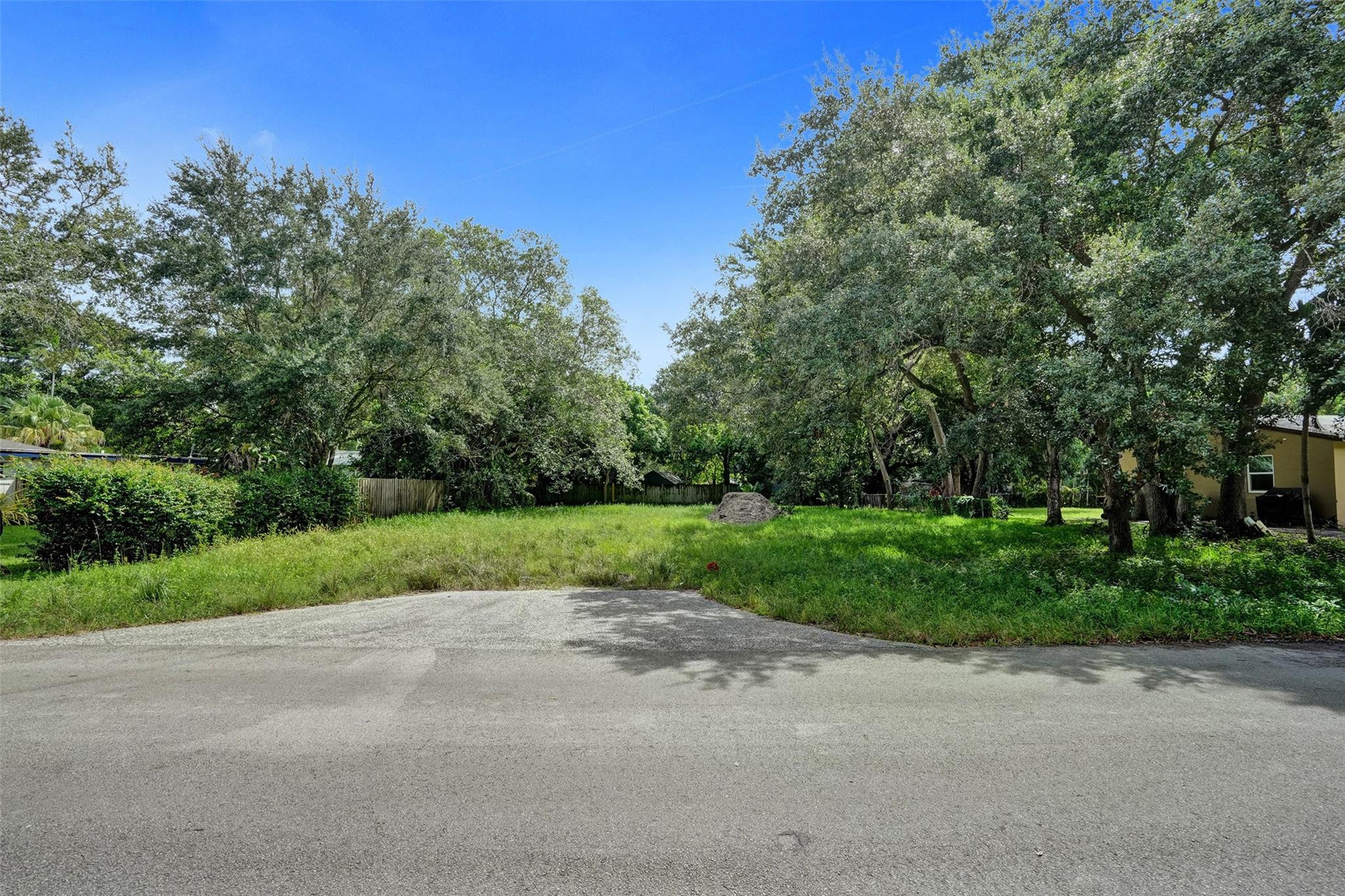 4958 Southwest 28th Avenue Dania Beach, FL 33312 - Photo 8 of 9 Photo 8