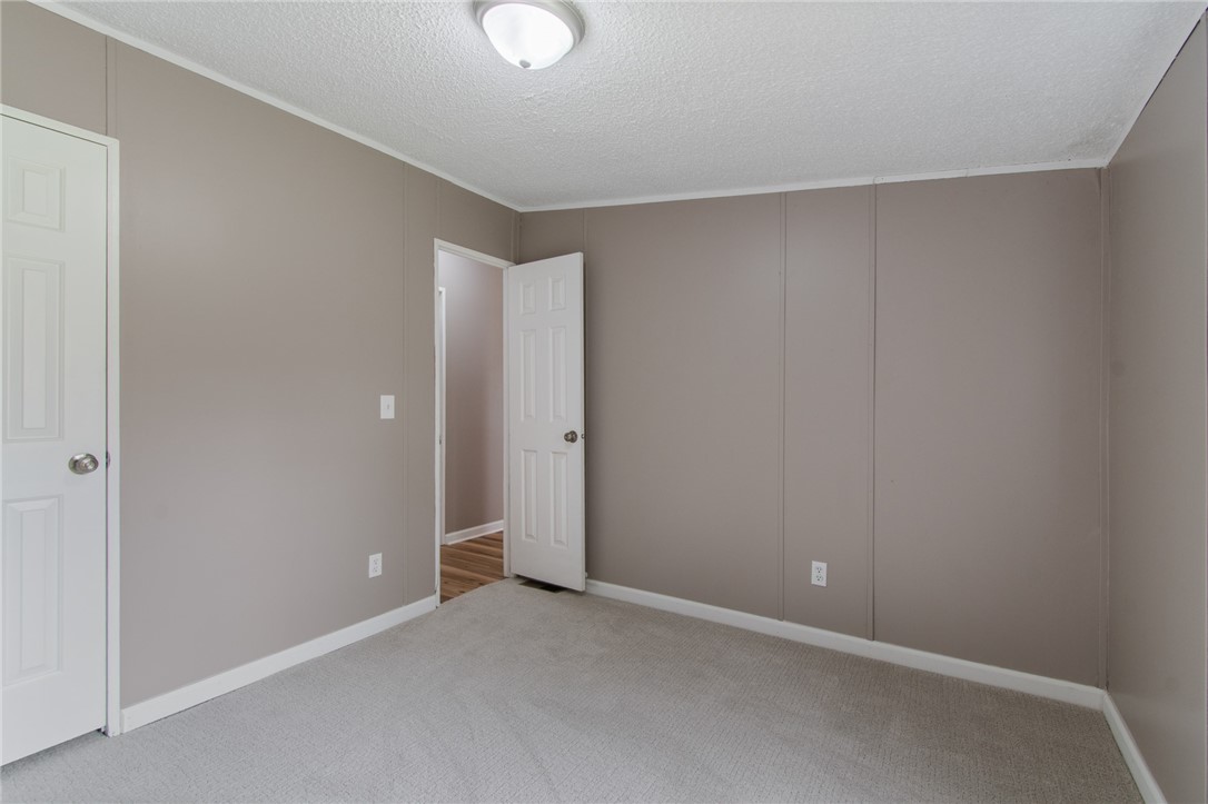 4173 Hosey Road Palmyra, NY 14522 - Photo 27 of 32 Bedroom 3