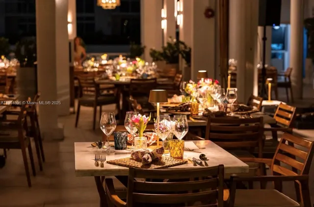 $20,000 | 50 South Pointe Drive, Unit 1206, Miami Beach, FL 33139