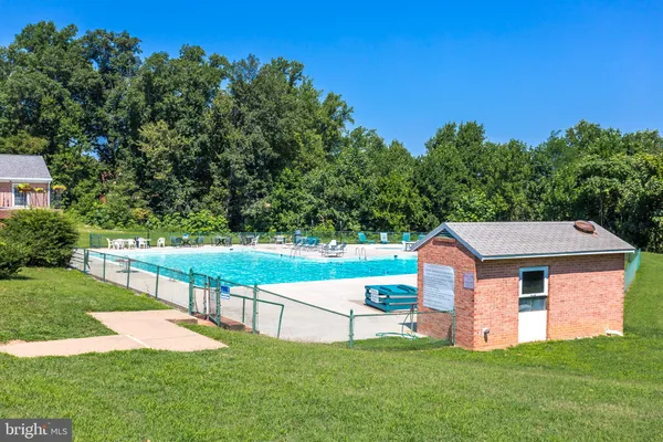 $1,400 | 45 Club Court, Unit 1, Montross, VA 22520
