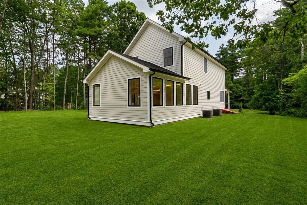 116 Lincoln Road Wayland, MA 01778 - Photo 16 of 29 Gallery Image 16