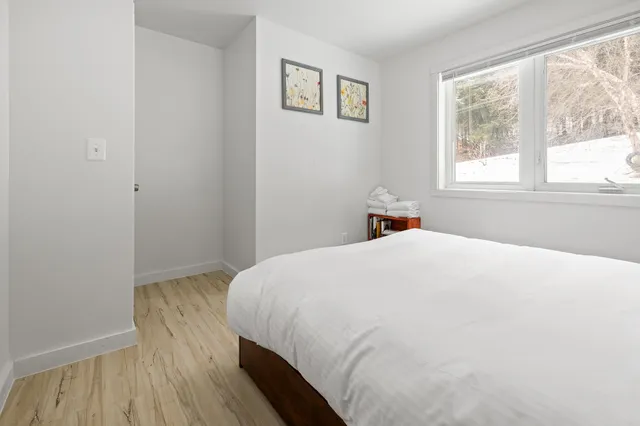 $435,000 | 259 Jay Hill Road, Hartford, VT 05001