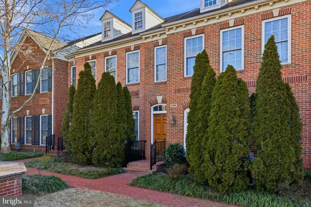 $1,069,000 | 7996 Reserve Way, Vienna, VA 22182