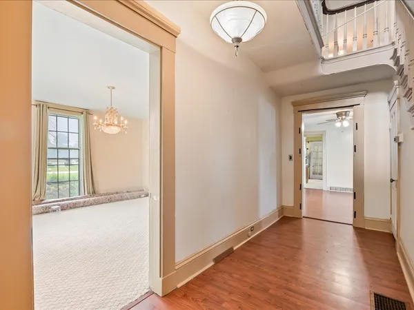 $214,995 | 4804 Northwest Boulevard, Davenport, IA 52806