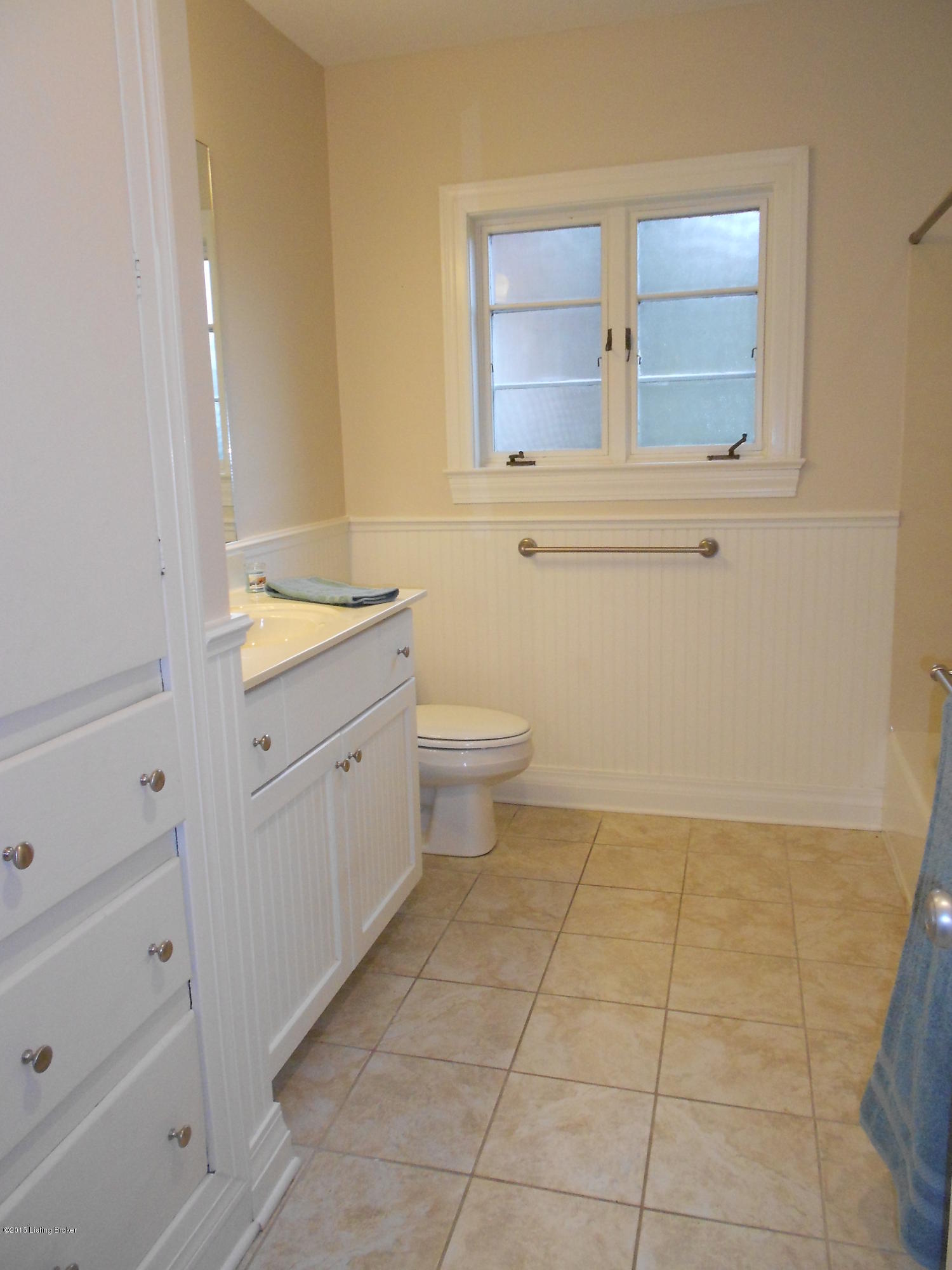 2238 Millvale Road Louisville, KY 40205 - Photo 13 of 15 DSCN0367