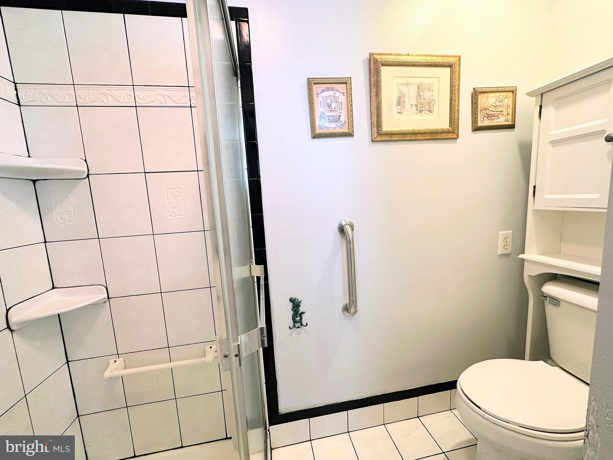 11716 Corry Road Philadelphia, PA 19154 - Photo 15 of 17 Full bath