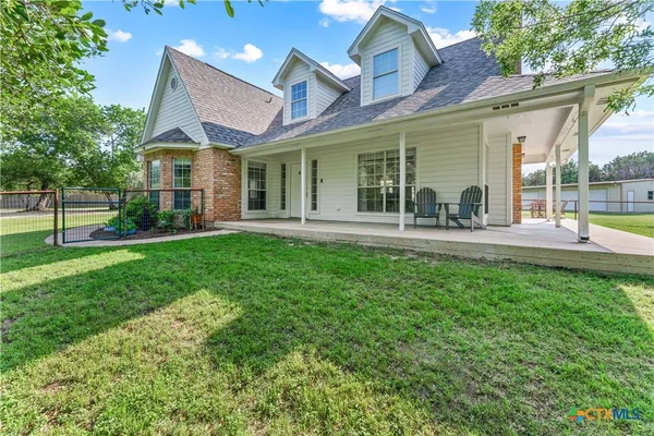 $724,500 | 8433 Rita Bend Road, Salado, TX 76571