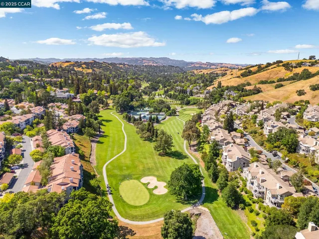 $499,900 | 1388 Rockledge Lane, Unit 4, Walnut Creek, CA 94595