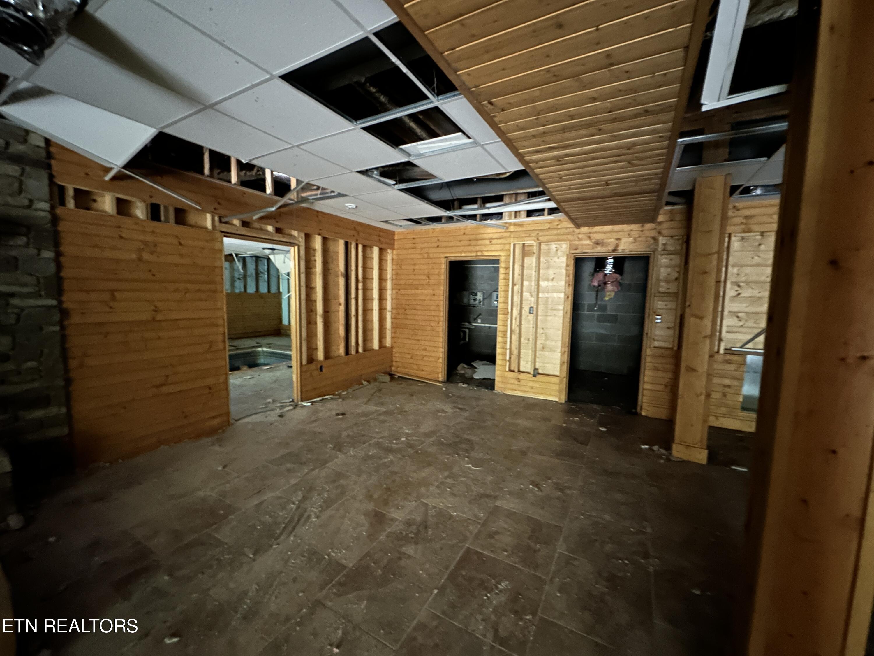 1035 Porterfield Gap Road Seymour, TN 37865 - Photo 11 of 32 IMG_2044