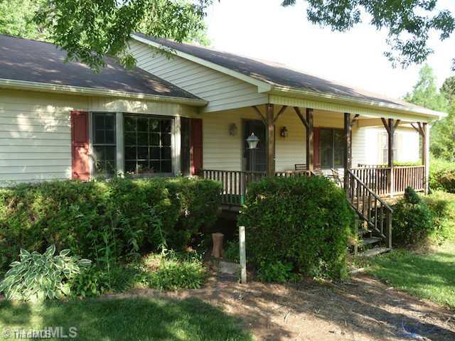 1135 Sycamore Lane Walnut Cove, NC 27052 - Photo 2 of 16 Exterior Front.
