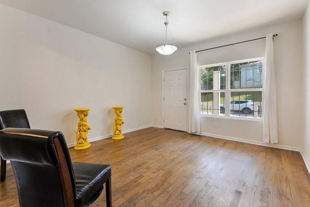 1099 Smith Street Southwest, Unit B Atlanta, GA 30310 - Photo 4 of 23