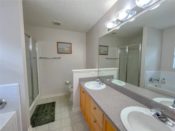 $2,375 | 6725 Southwest 83 Terrace, Gainesville, FL 32608