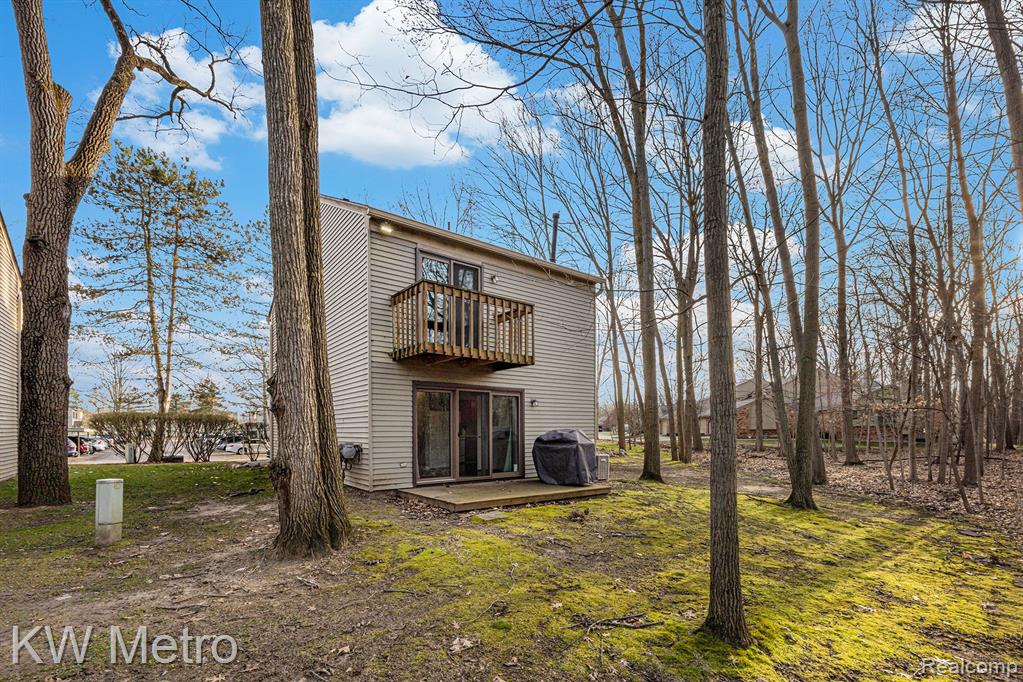 1500 Streamwood Court Rochester Hills, MI 48307 - Photo 19 of 24