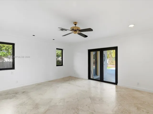 $11,500 | 21151 Northeast 22nd Court, Miami, FL 33180