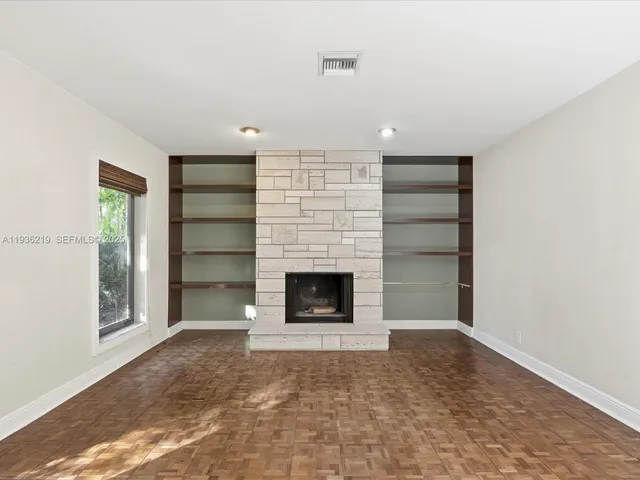 $11,500 | 21151 Northeast 22nd Court, Miami, FL 33180